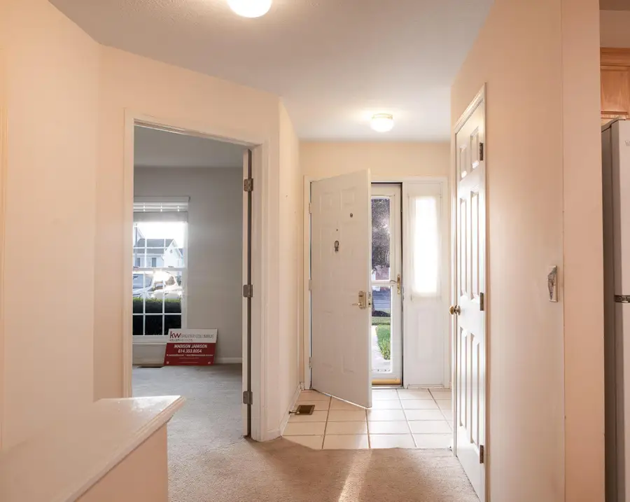 11926 Sandpiper Lane, Pickerington, OH 43147 - #2