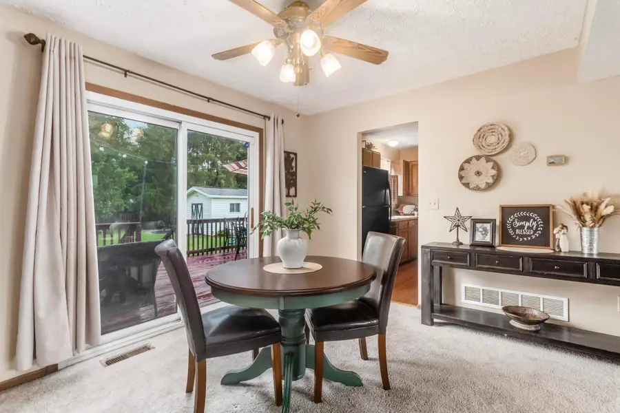 5912 Buechler Bend, Columbus, OH 43228 - #3