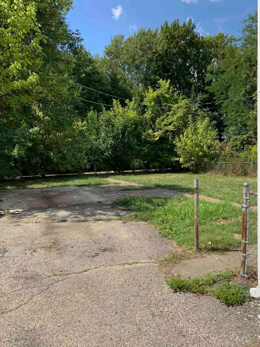 2237 Parkwood Avenue, Columbus, OH 43211 - #2
