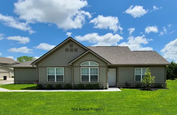 704 Olde Creek Drive, Newark, OH 43055