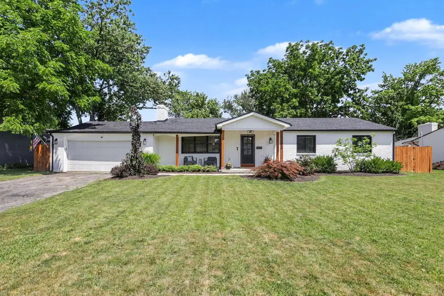 2124 Shoreham Road, Columbus, OH 43220 - #3