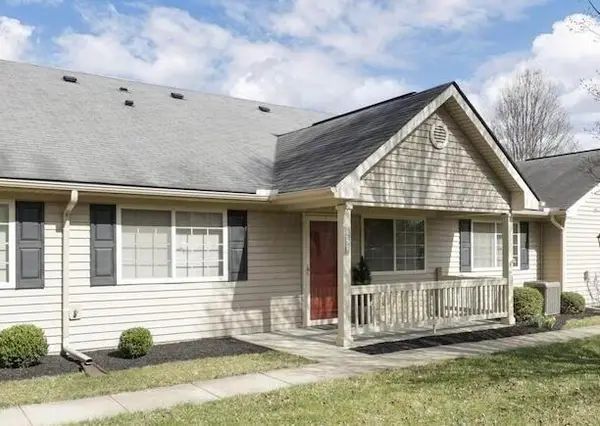 240 Wildwood Court, Heath, OH 43056