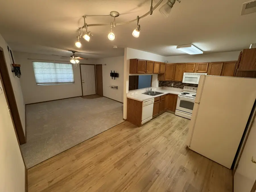 240 Wildwood Court, Heath, OH 43056 - #3