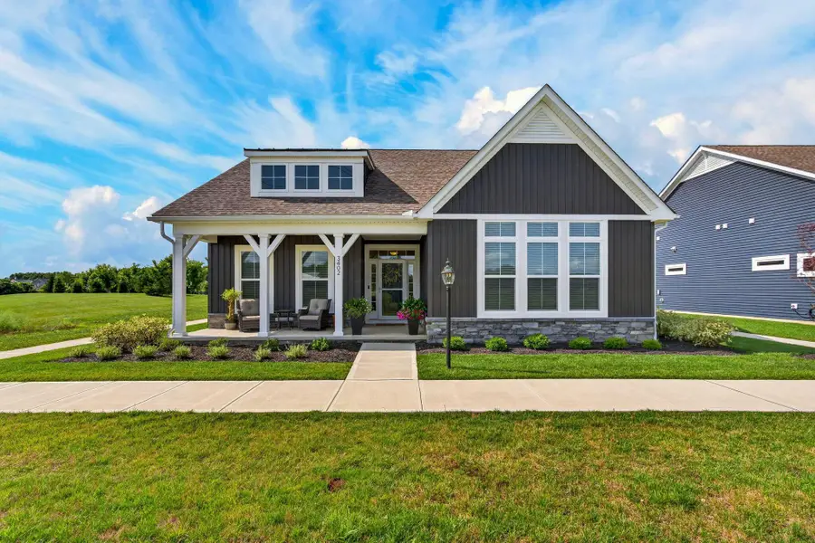 3402 Jessica Lane N, Powell, OH 43065 - #2