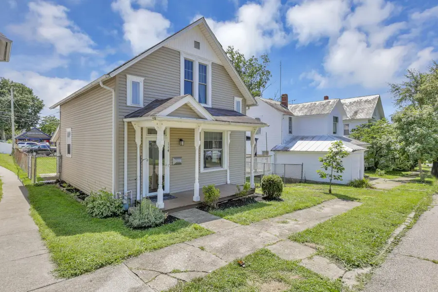 114 N Walnut Street, Baltimore, OH 43105 - #2