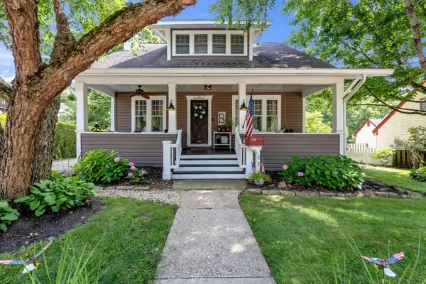 21 Elmwood Place, Westerville, OH 43081