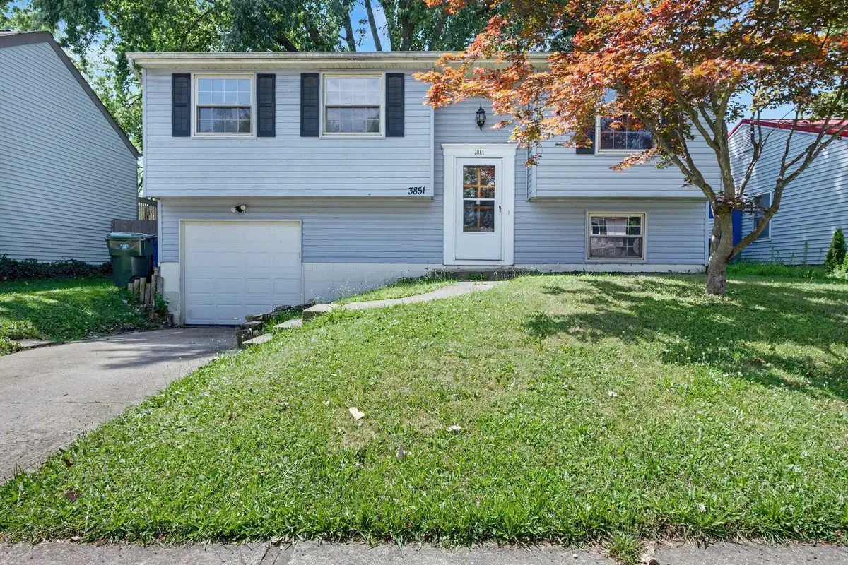3851 Farm Brook Lane, Columbus, OH 43204 - #1