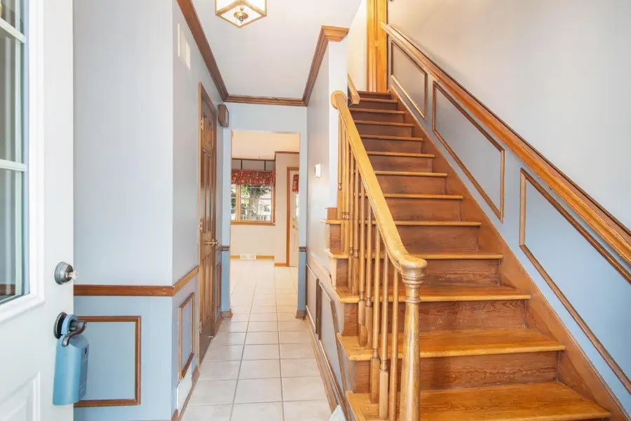4770 Larwell Drive, Columbus, OH 43220 - #3