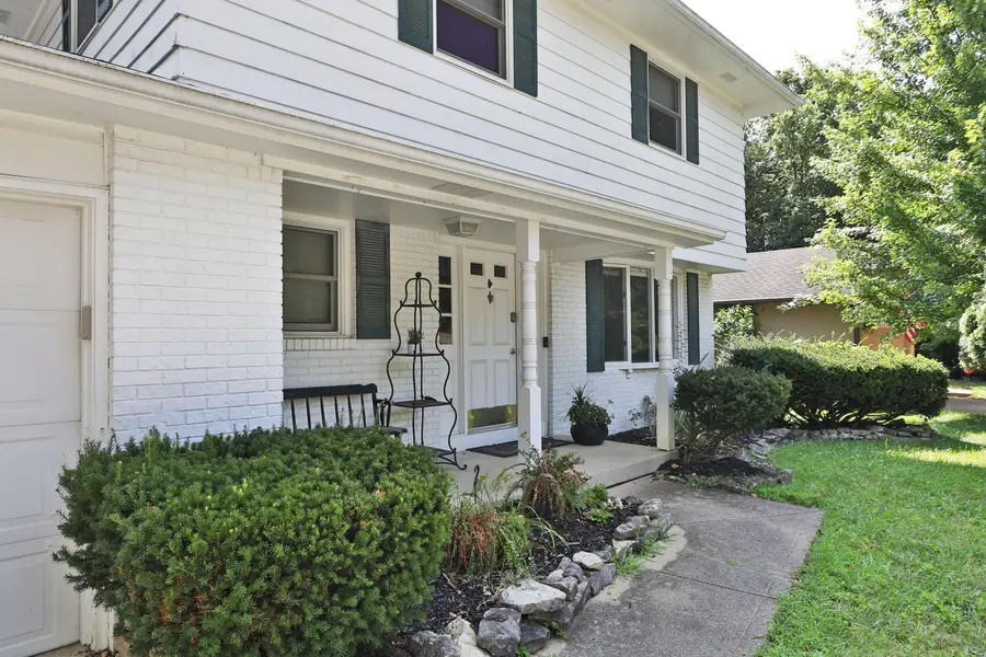 5764 Shadowbrook Drive, Columbus, OH 43235 - #3