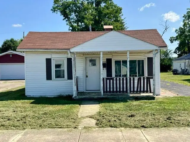 1218 S Main Street, Washington Court House, OH 43160 - #2