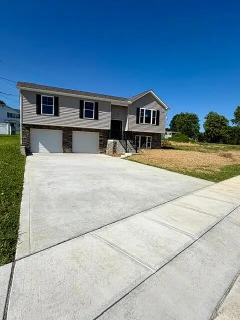936 Hobart Court, Logan, OH 43138 - #3