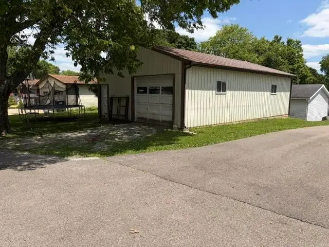 75 Park Drive, Thornville, OH 43076 - #3