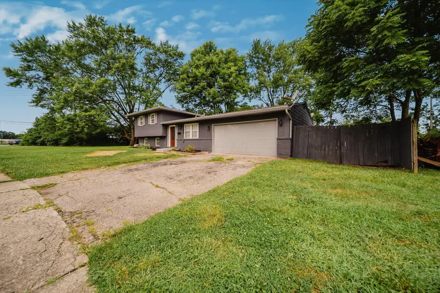 2850 Ravenswood Court, Columbus, OH 43232 - #2