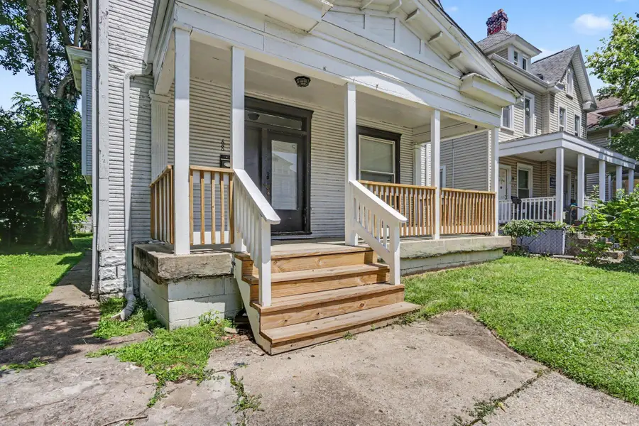 68 E Patterson Avenue, Columbus, OH 43202 - #3