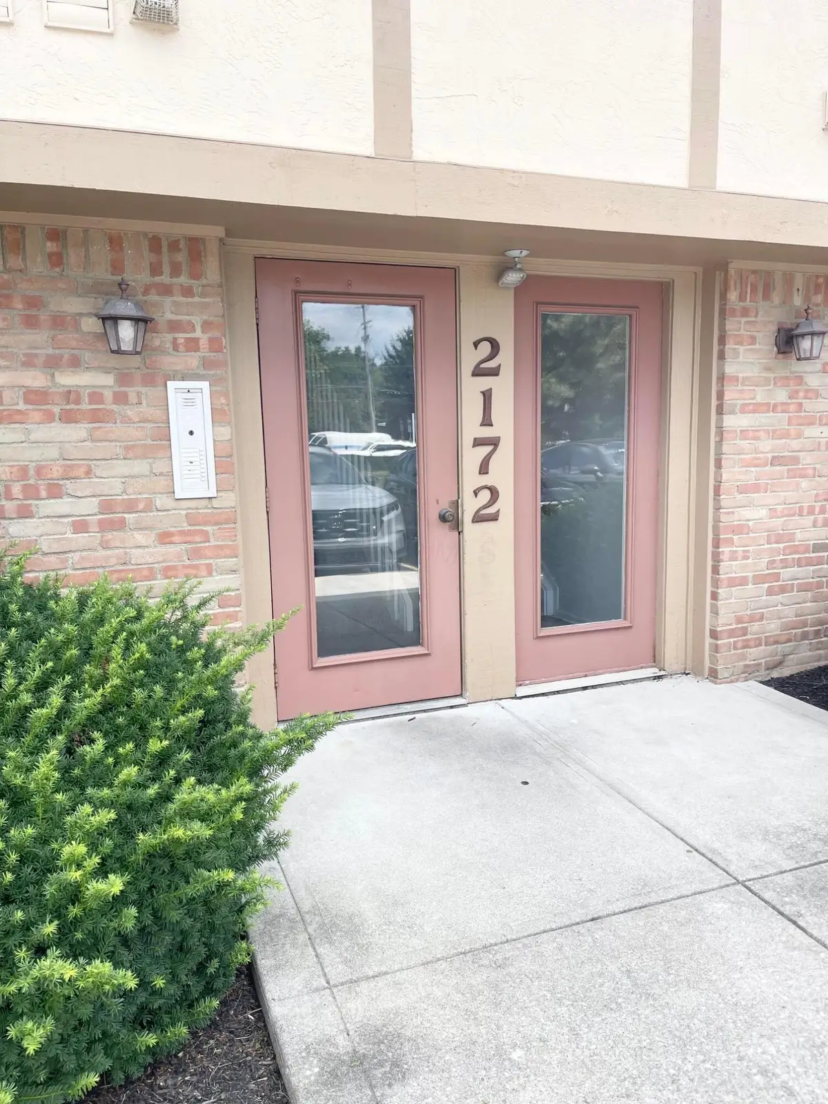 2172 Hedgerow Road, Columbus, OH 43220 - #1