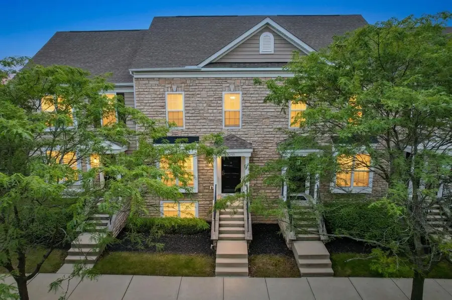 5269 Cross River Falls Boulevard, Dublin, OH 43016 - #2