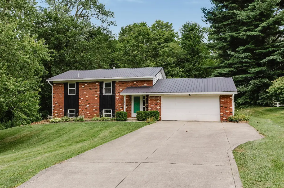 251 Cherokee Trail, Granville, OH 43023 - #1