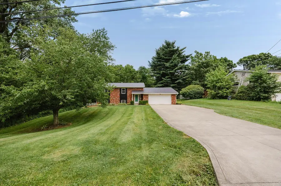 251 Cherokee Trail, Granville, OH 43023 - #2