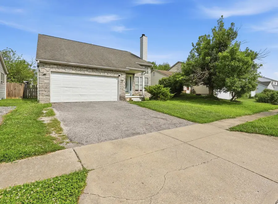 2766 Raphael Drive, Columbus, OH 43232 - #2
