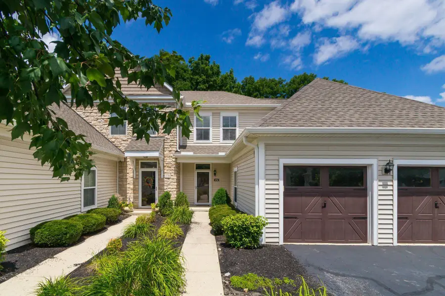 374 Westgreen Lane, Westerville, OH 43082 - #2