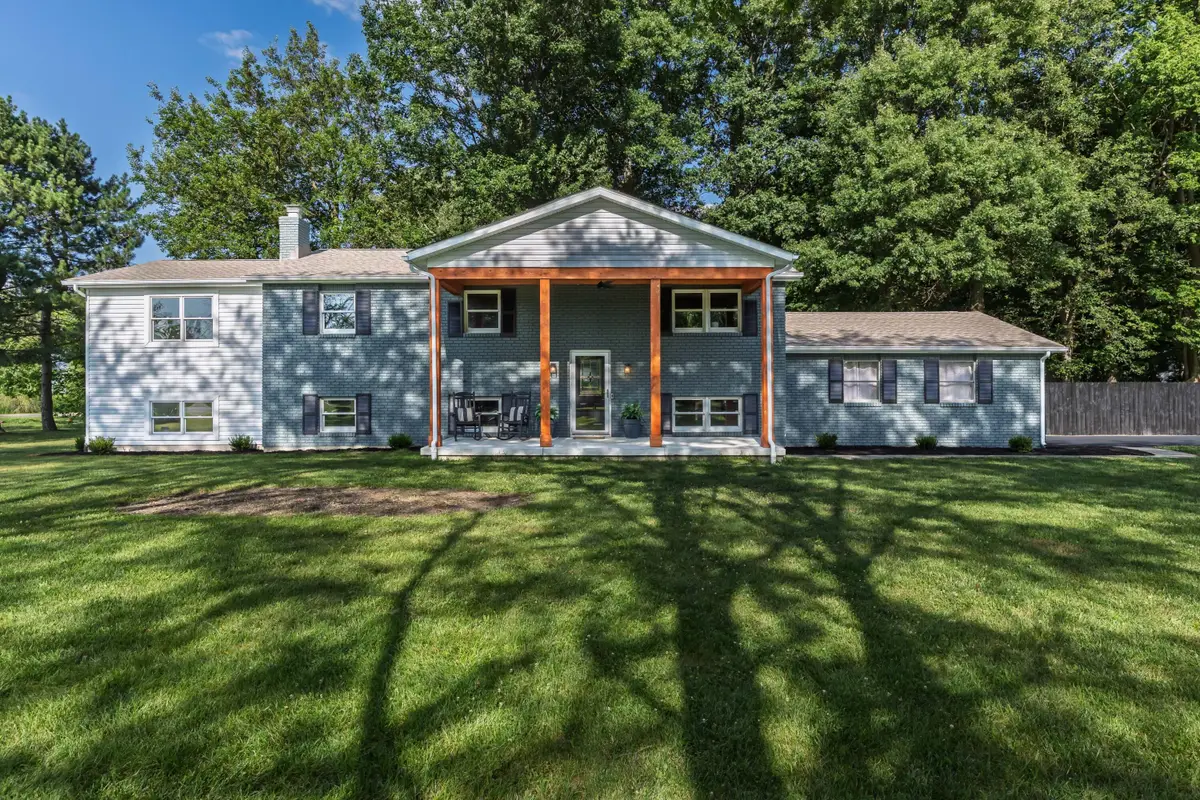 6110 Holiday Lane, Dublin, OH 43016 - #1