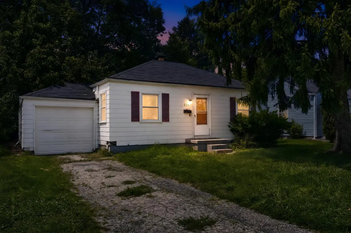 221 N Kellner Road, Columbus, OH 43209 - #1