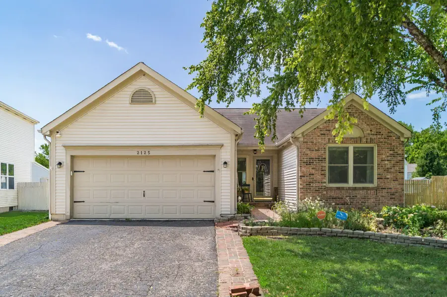 2125 Kingsglen Drive, Grove City, OH 43123 - #2