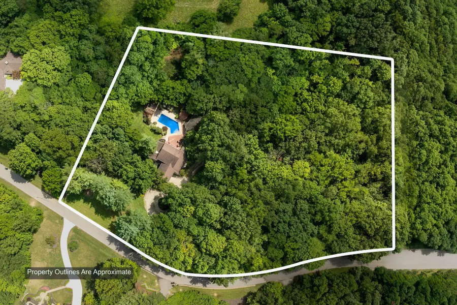 7319 Bridlespur Lane, Delaware, OH 43015 - #2