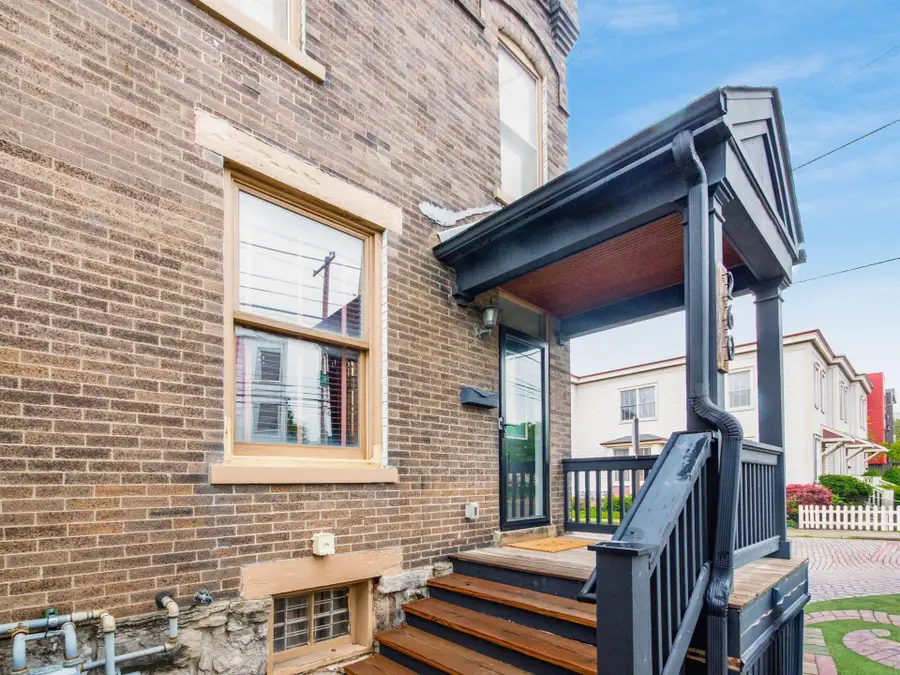 260 E 2nd Avenue, Columbus, OH 43201 - #3