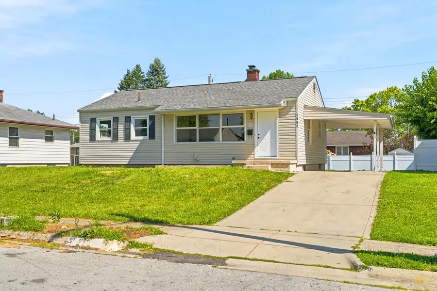 1962 E Beaumont Road, Columbus, OH 43224 - #3