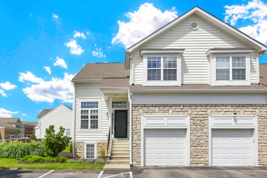 5793 Stallion Drive, New Albany, OH 43054 - #2