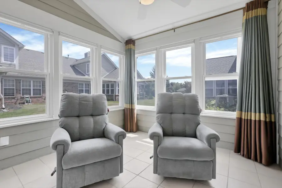 2252 Cove Landing, Grove City, OH 43123 - #3