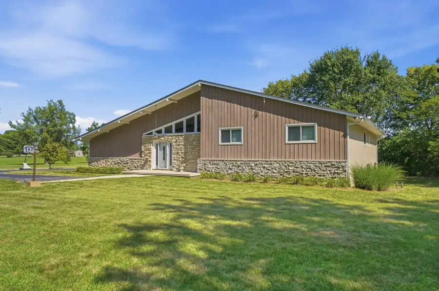 5146 Norton Road, Grove City, OH 43123 - #3