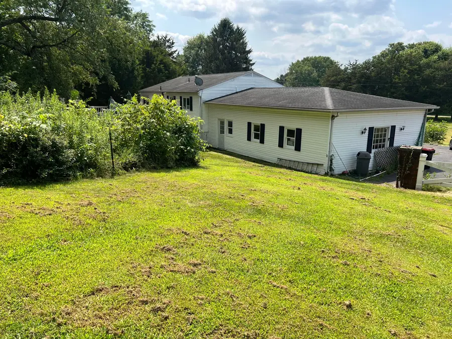 7904 Dorsey Mill Road Se, Heath, OH 43056 - #2
