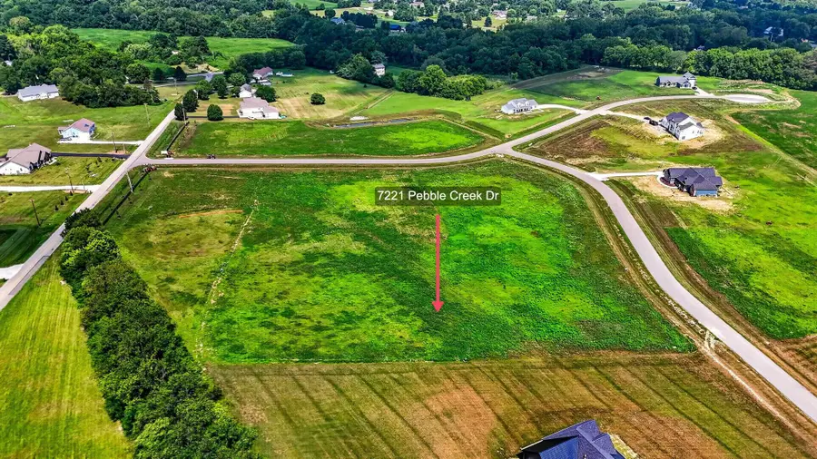 7221 Pebble Creek Drive Nw, Carroll, OH 43112 - #2