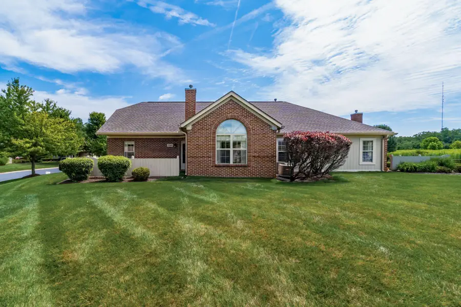 5568 Meadowood Lane, Westerville, OH 43082 - #2