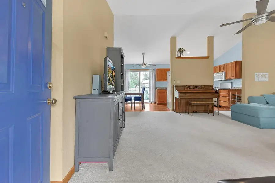177 Lakeview Heights Drive, Howard, OH 43028 - #3