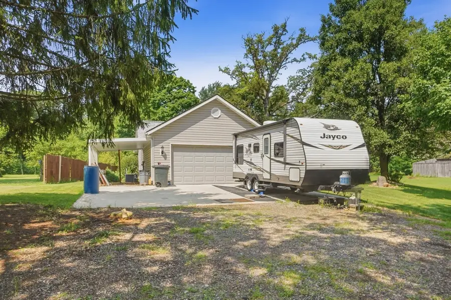 384 N Parkview Road N, Woodstock, OH 43084 - #3
