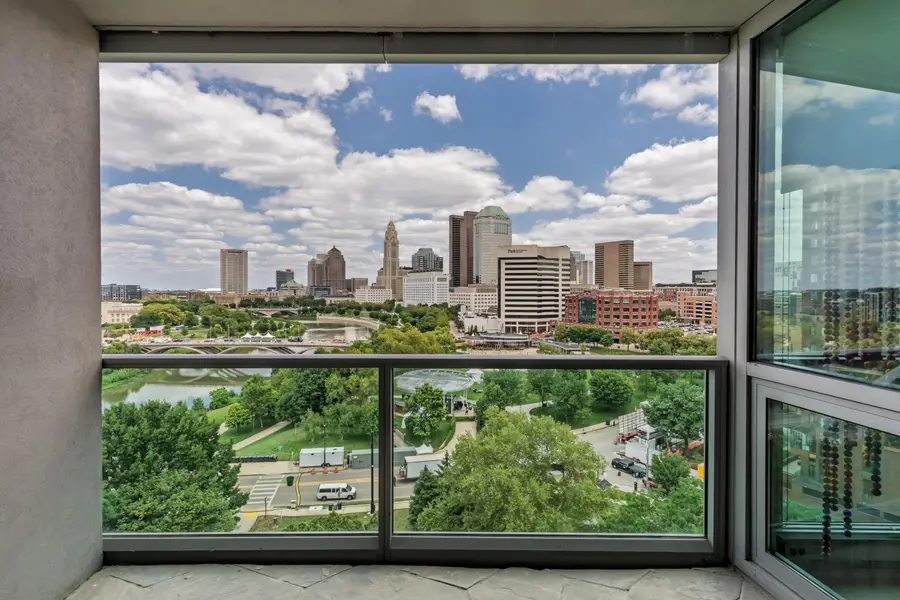 1 Miranova Place, Columbus, OH 43215 - #2