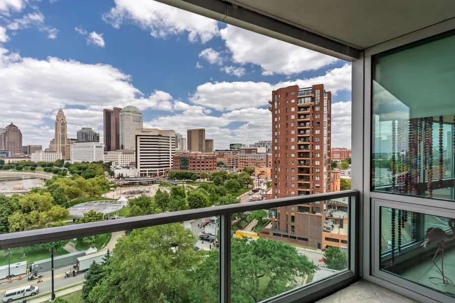 1 Miranova Place, Columbus, OH 43215 - #3