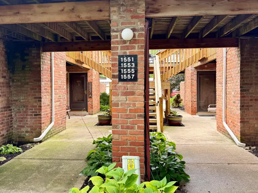 1555 Lafayette Drive, Columbus, OH 43220 - #2
