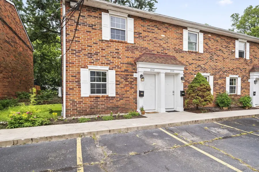 3042 Dorris Avenue, Columbus, OH 43202 - #2