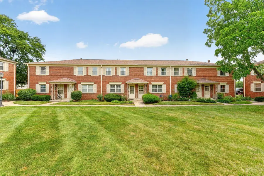 1866 Northwest Boulevard, Columbus, OH 43212 - #2