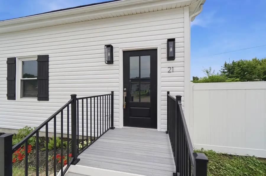 21 Cross Street, Bloomingburg, OH 43106 - #3