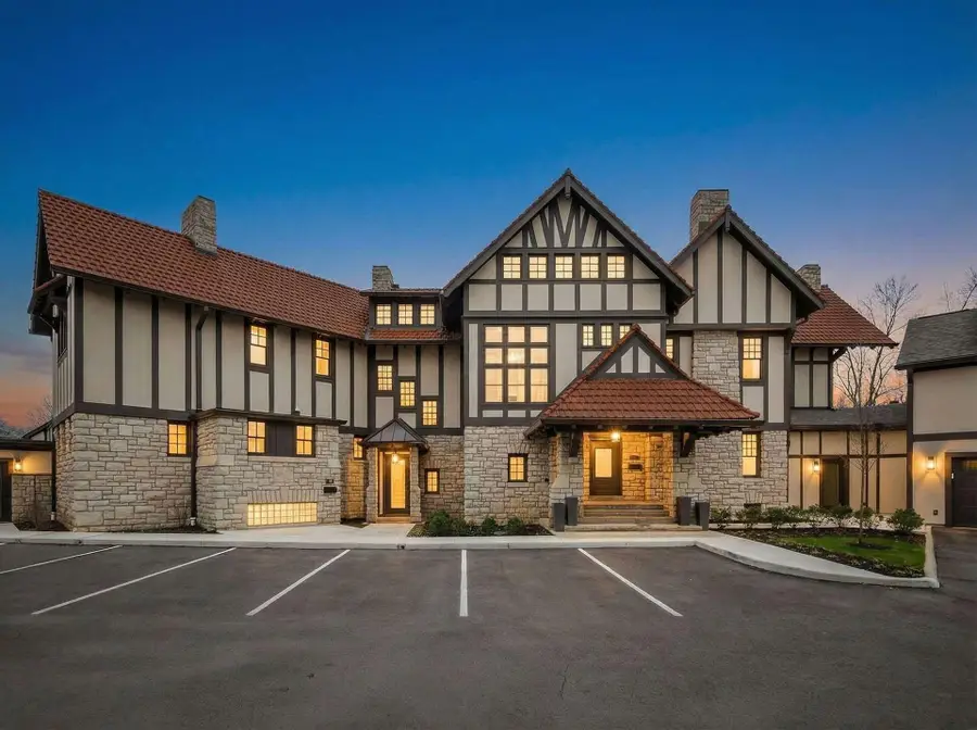 2015 W 5th Avenue, Columbus, OH 43212 - #3