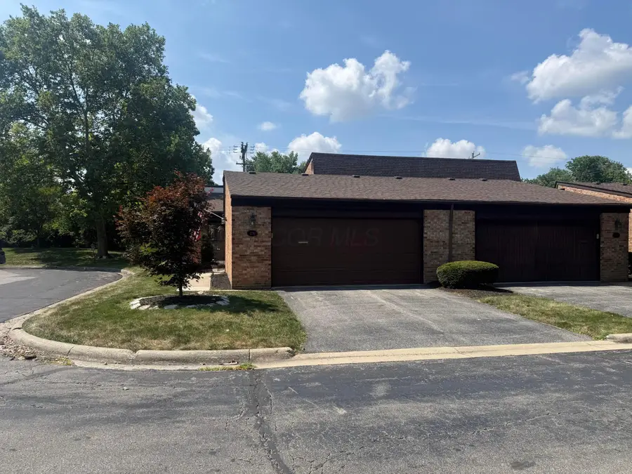 1731 Arlingate Drive S, Columbus, OH 43220 - #3