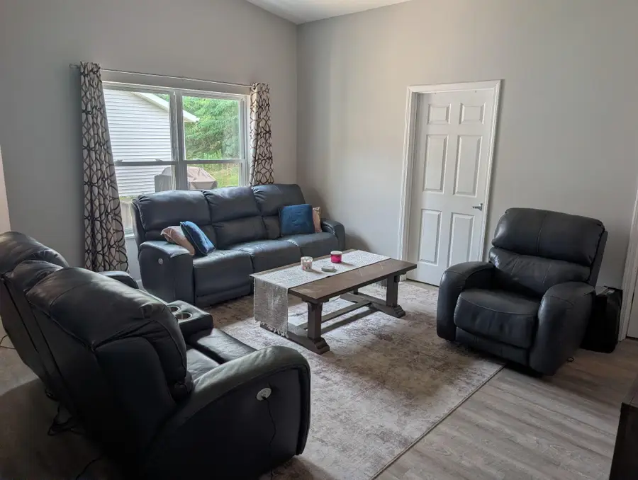1033 Mascot Street, Ashland, OH 44805 - #3