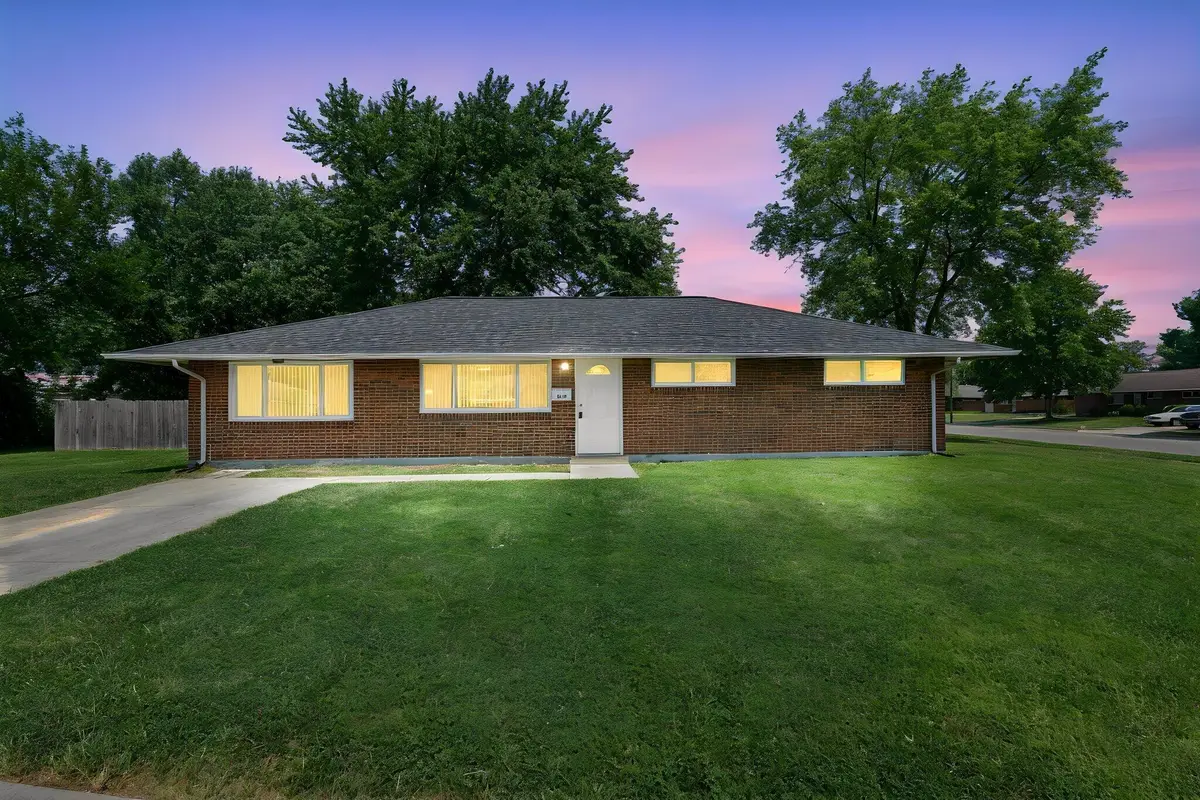 6634 Bartlett Road, Reynoldsburg, OH 43068 - #1
