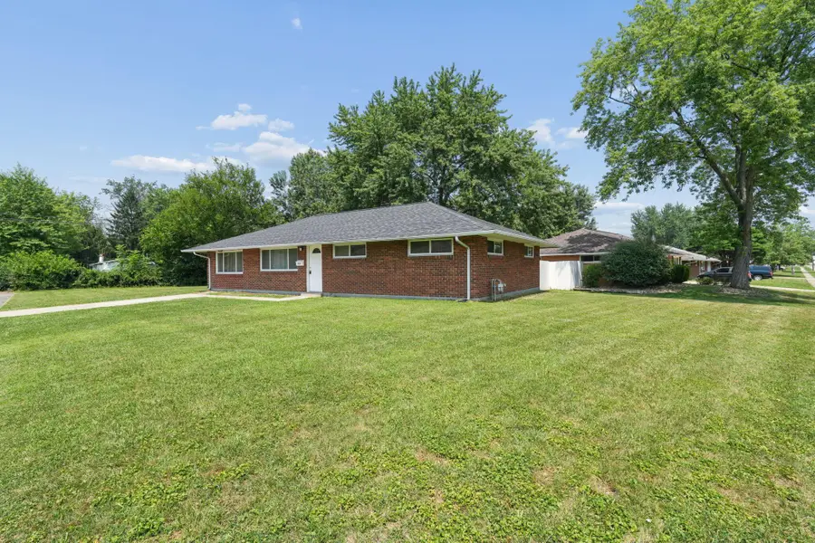 6634 Bartlett Road, Reynoldsburg, OH 43068 - #3