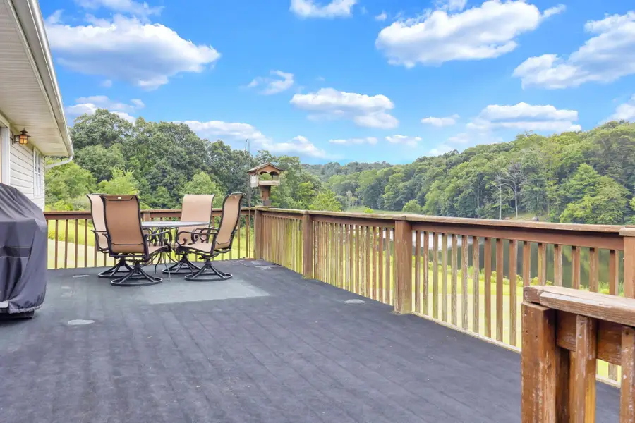 3485 Township Road 418 Nw, Somerset, OH 43783 - #3
